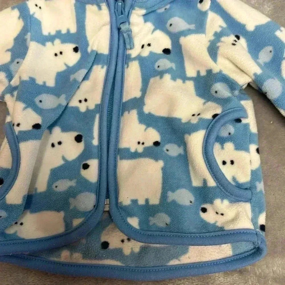 Carter’s - full zip  fleece hoodie jacket. Size 3 months - Picture 3 of 6